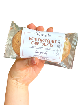 Keto Chocolate Chip Cookies